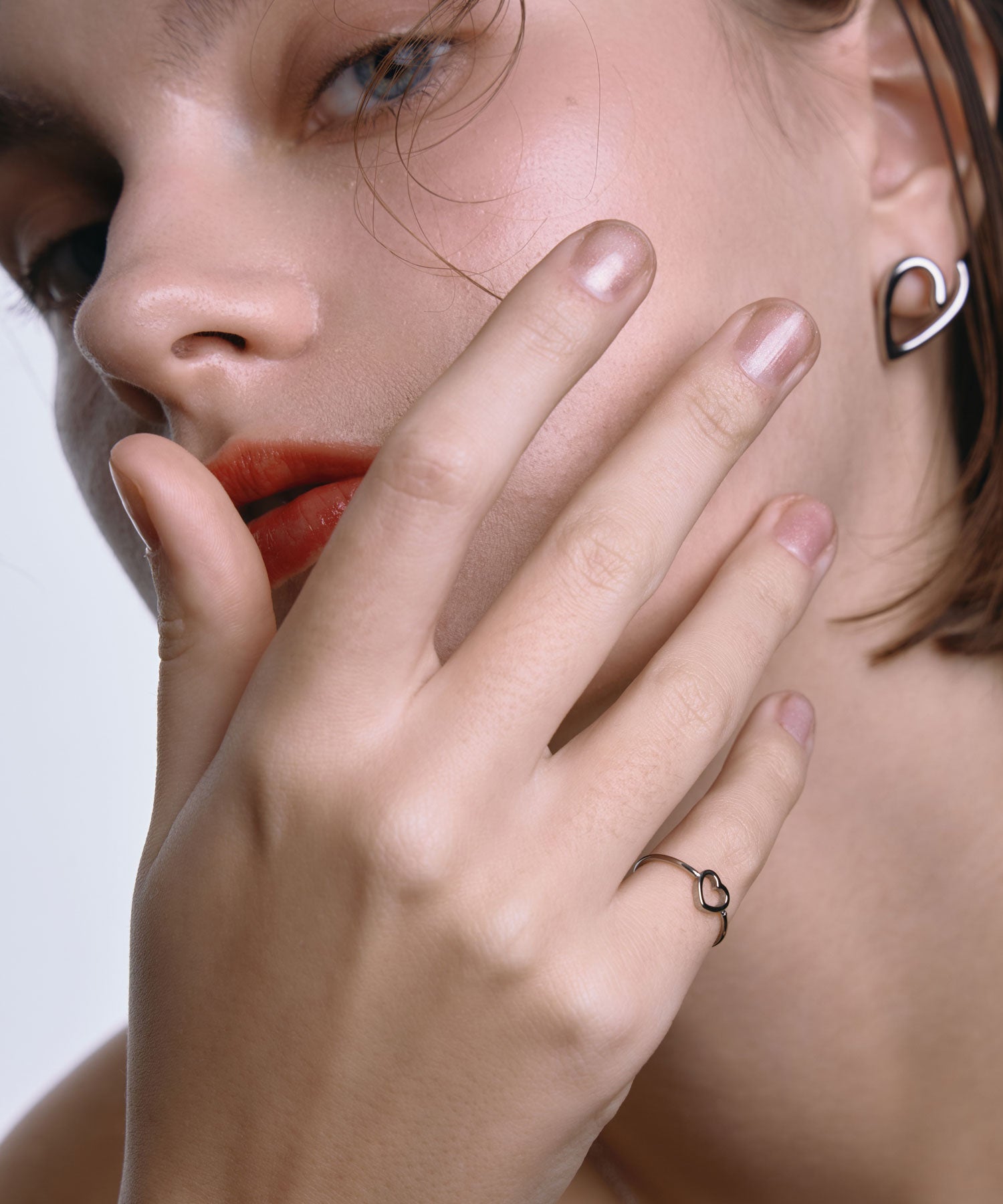 [シルバー]ニュアンスハートピアス