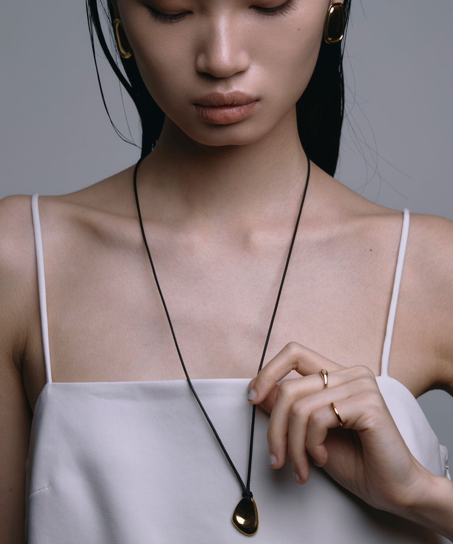 [ゴールド]ニュアンスメタルコードネックレス