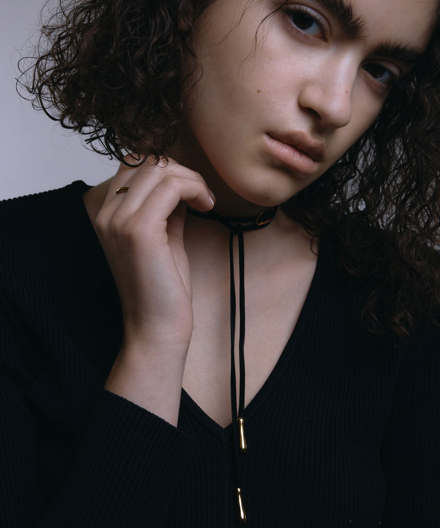 [ゴールド]ニュアンスプレートロングチョーカー