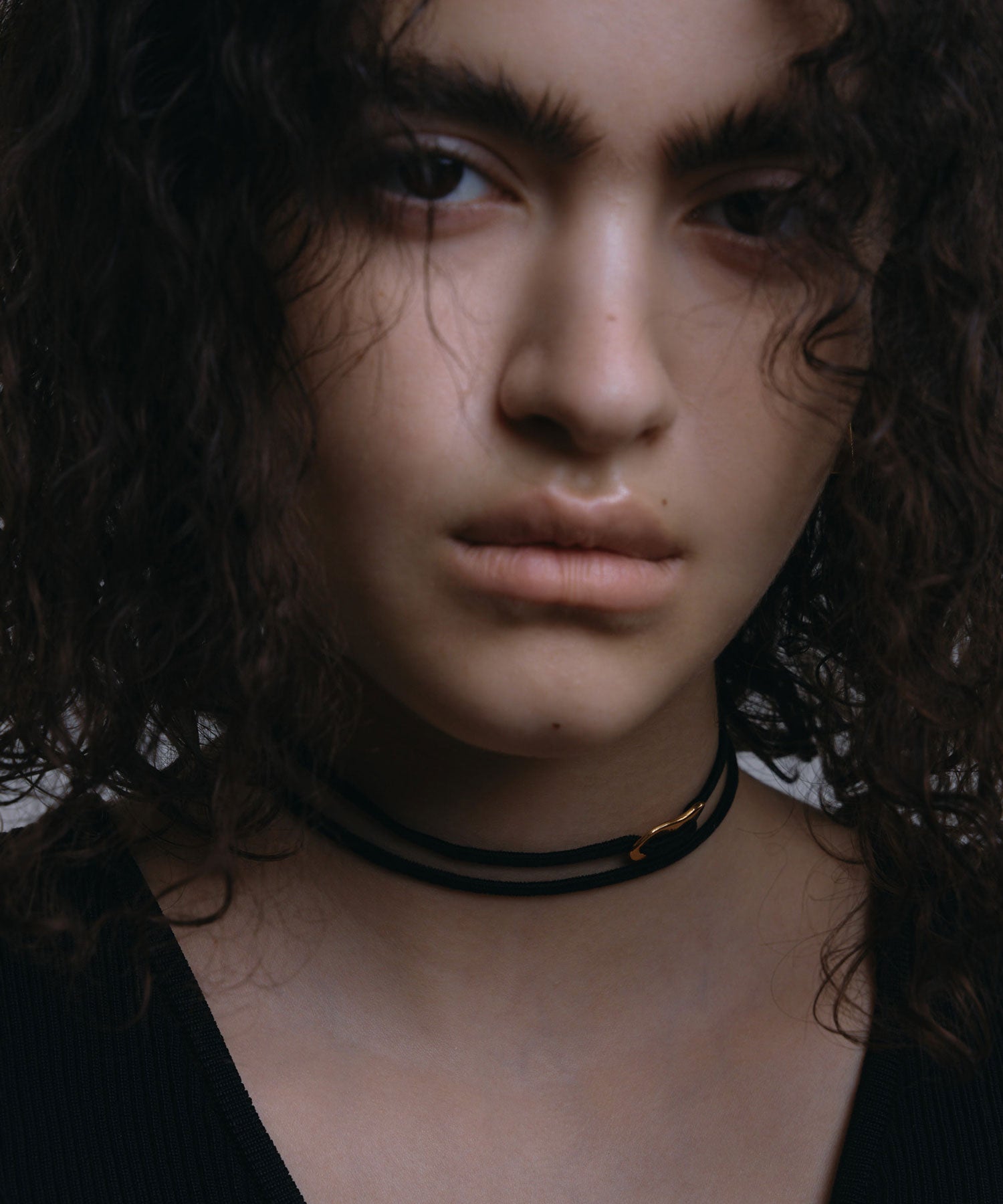 [ゴールド]ニュアンスプレートロングチョーカー