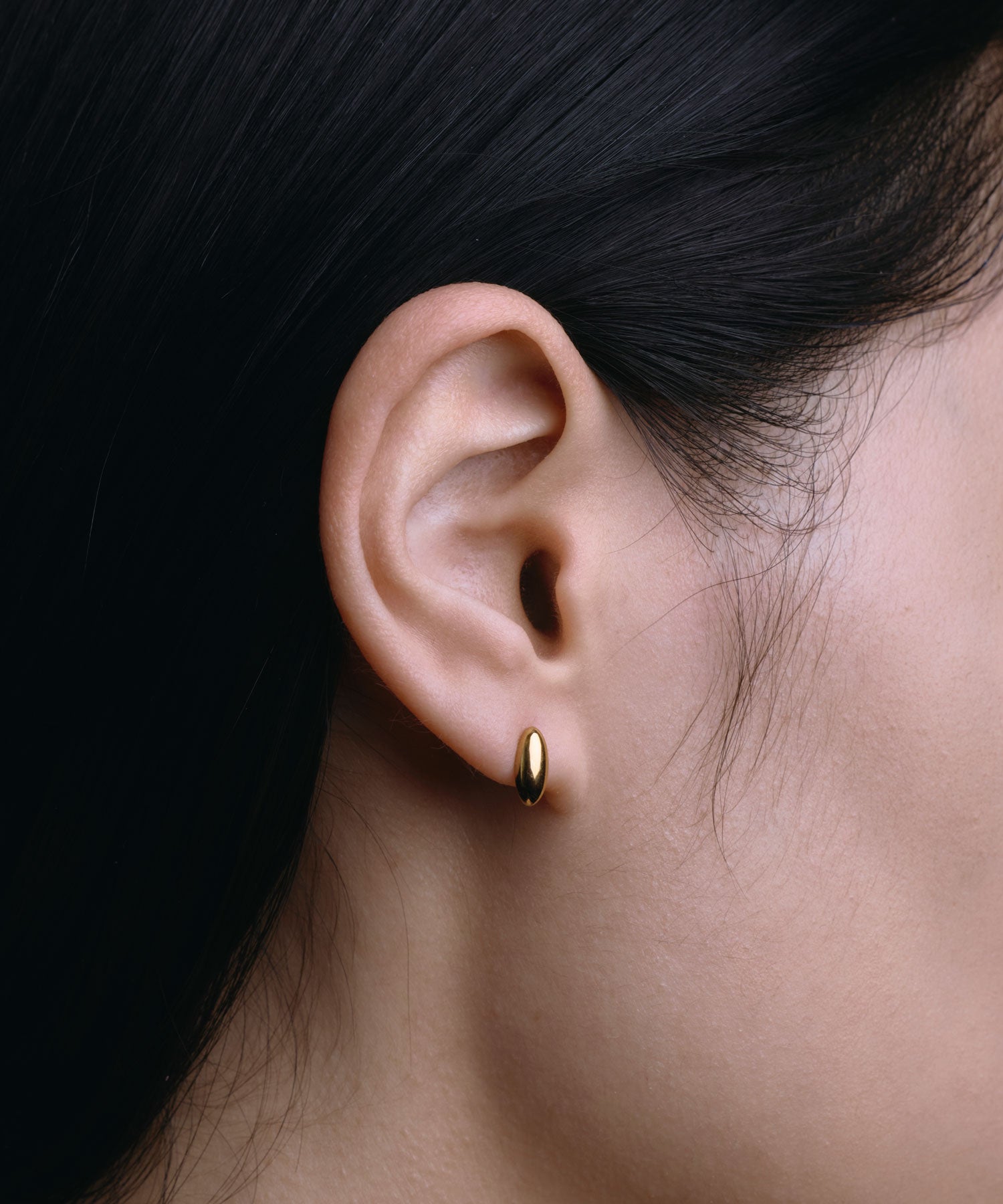 S*様 HERMES オーバル ゴールド ピアス ゴールド]オーバルアシメピアス