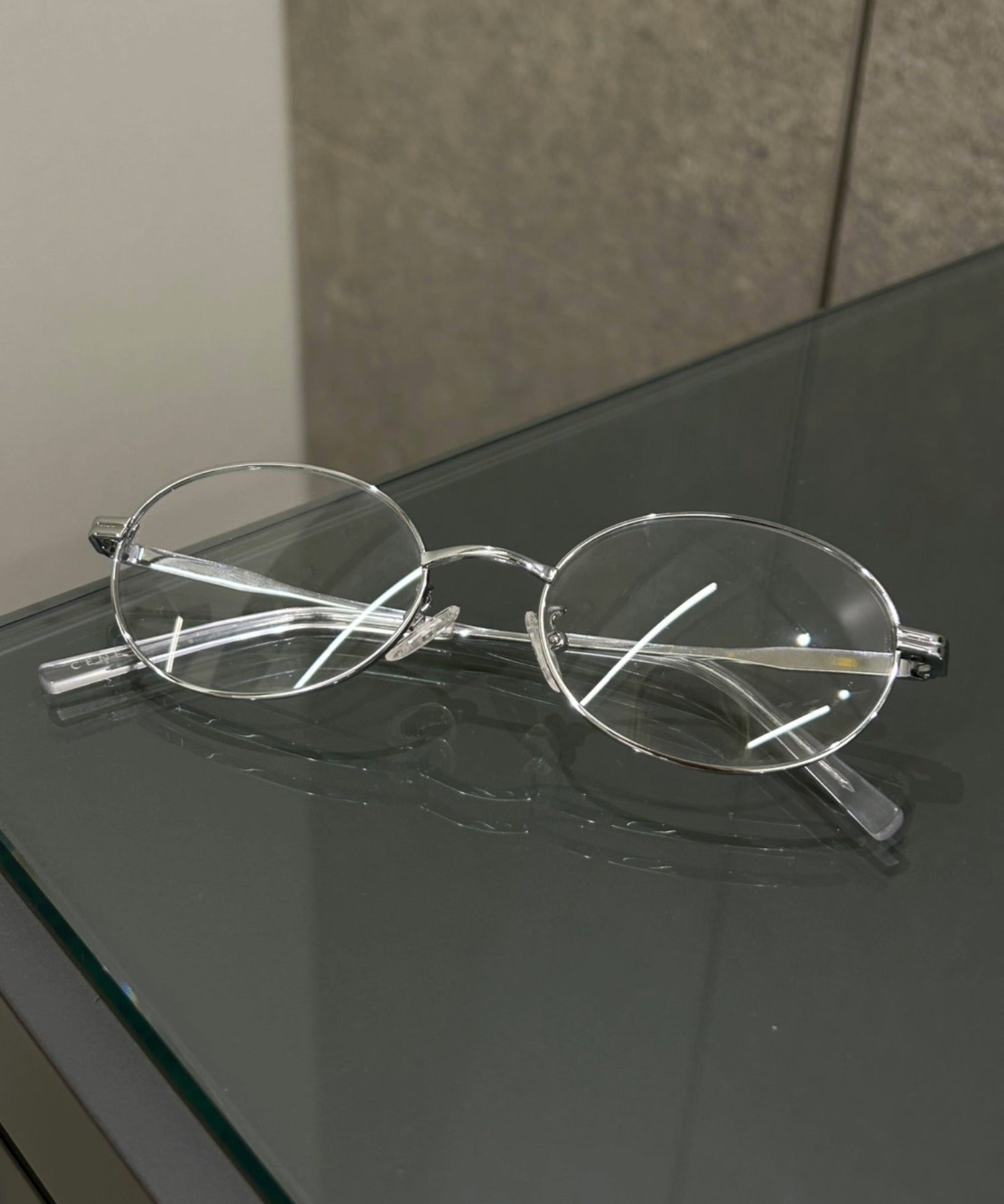 オーバルメタルフレームアイウェア　メガネ　金属アレルギー対応　サージカルステンレス