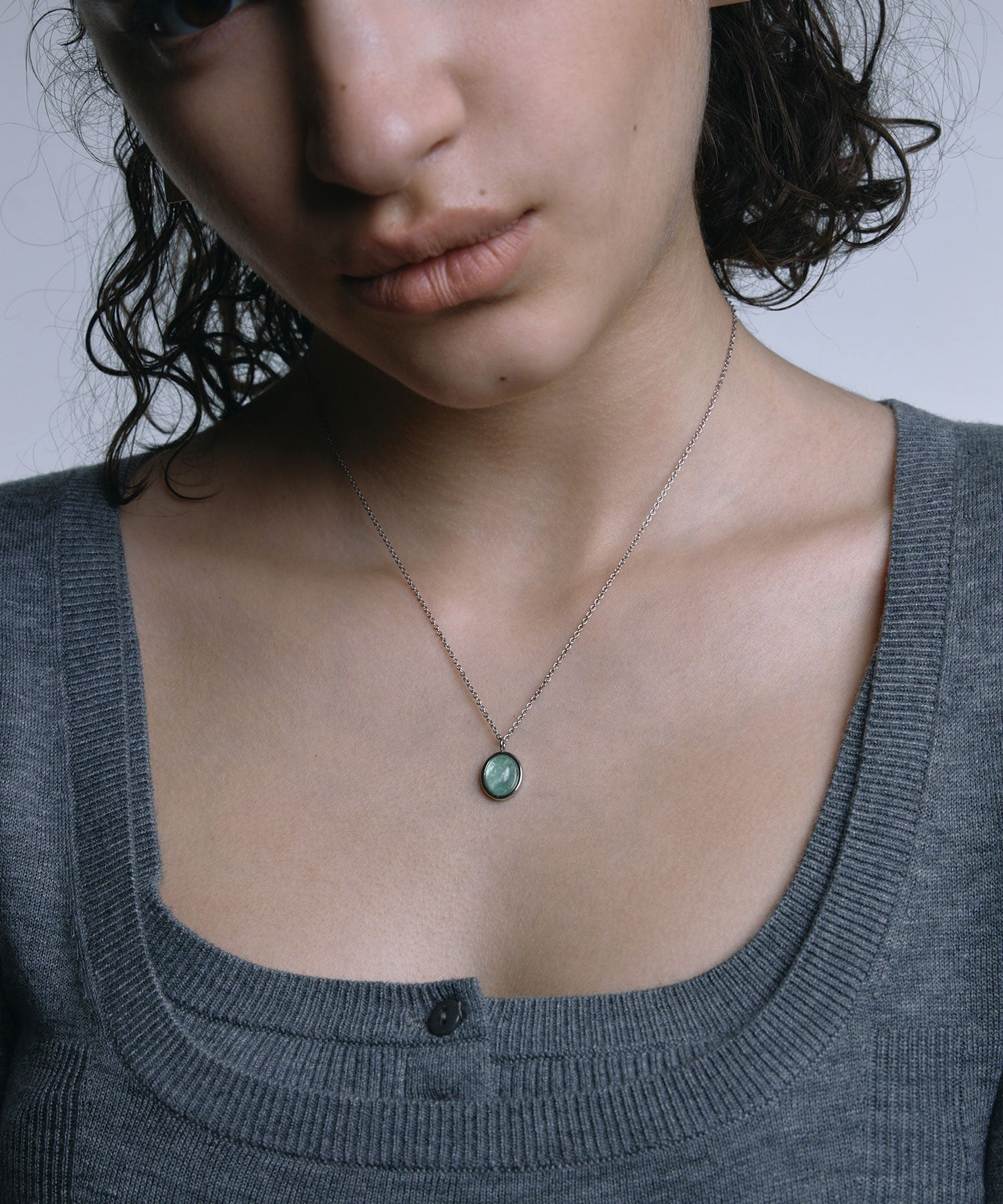 ROUND-STONE-NACKLACE-