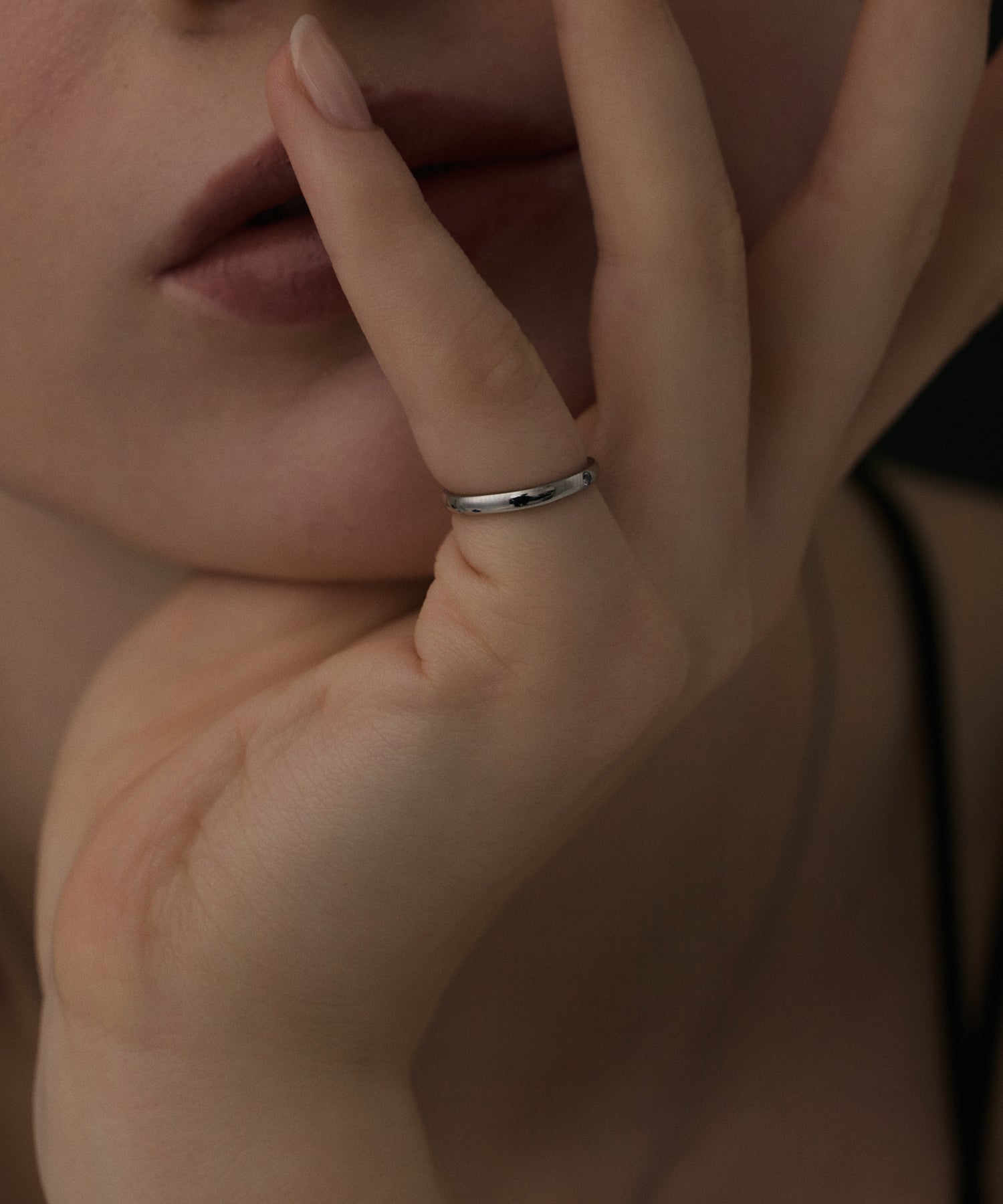 シルバー　ストーンピンキーリング　金属アレルギー対応　サージカルステンレス
