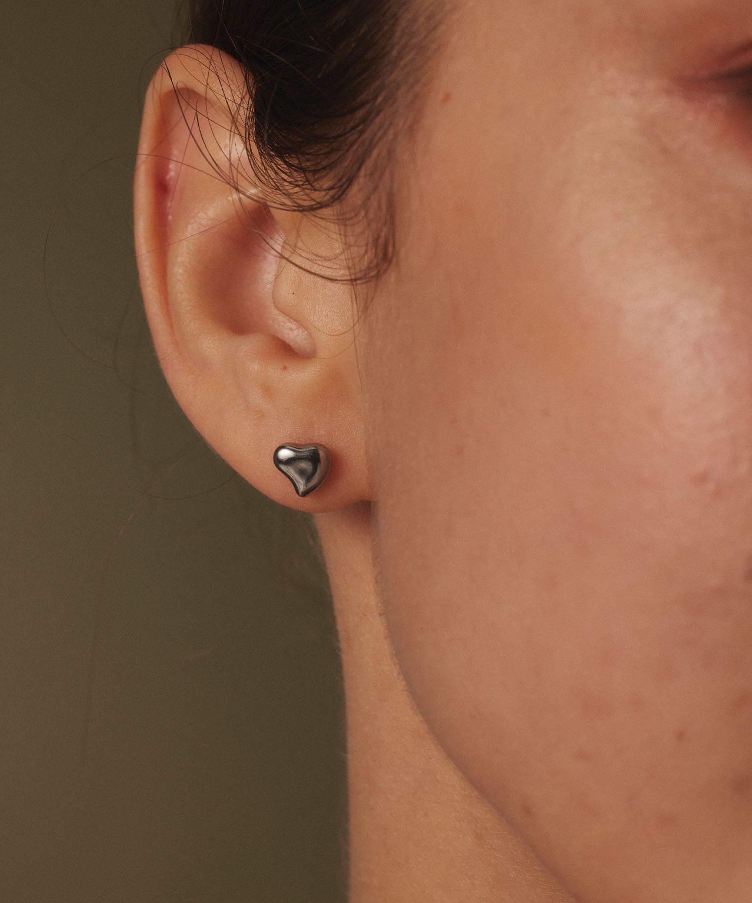 [Silver] Mini Heart Earrings