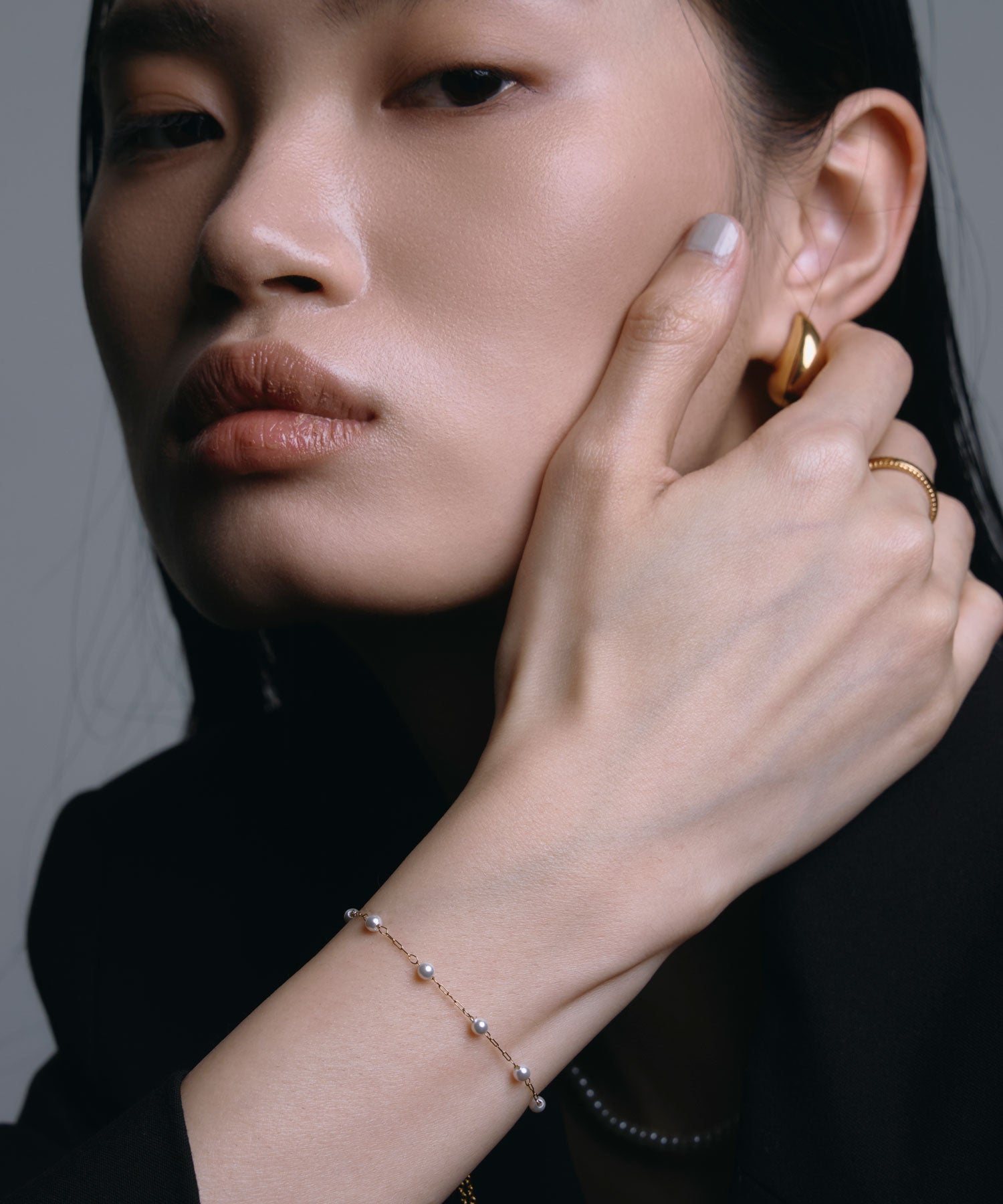 【展覽產品（預定三月底出貨】[金色] 車站珍珠手鐲