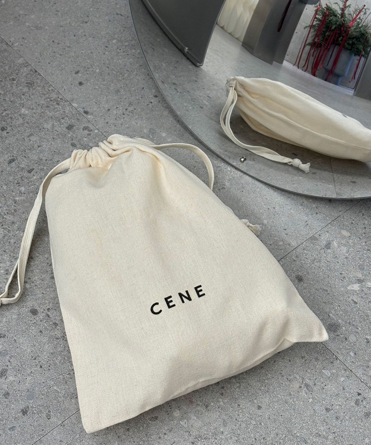 ギフトポーチ（大）（商品説明をご確認ください）