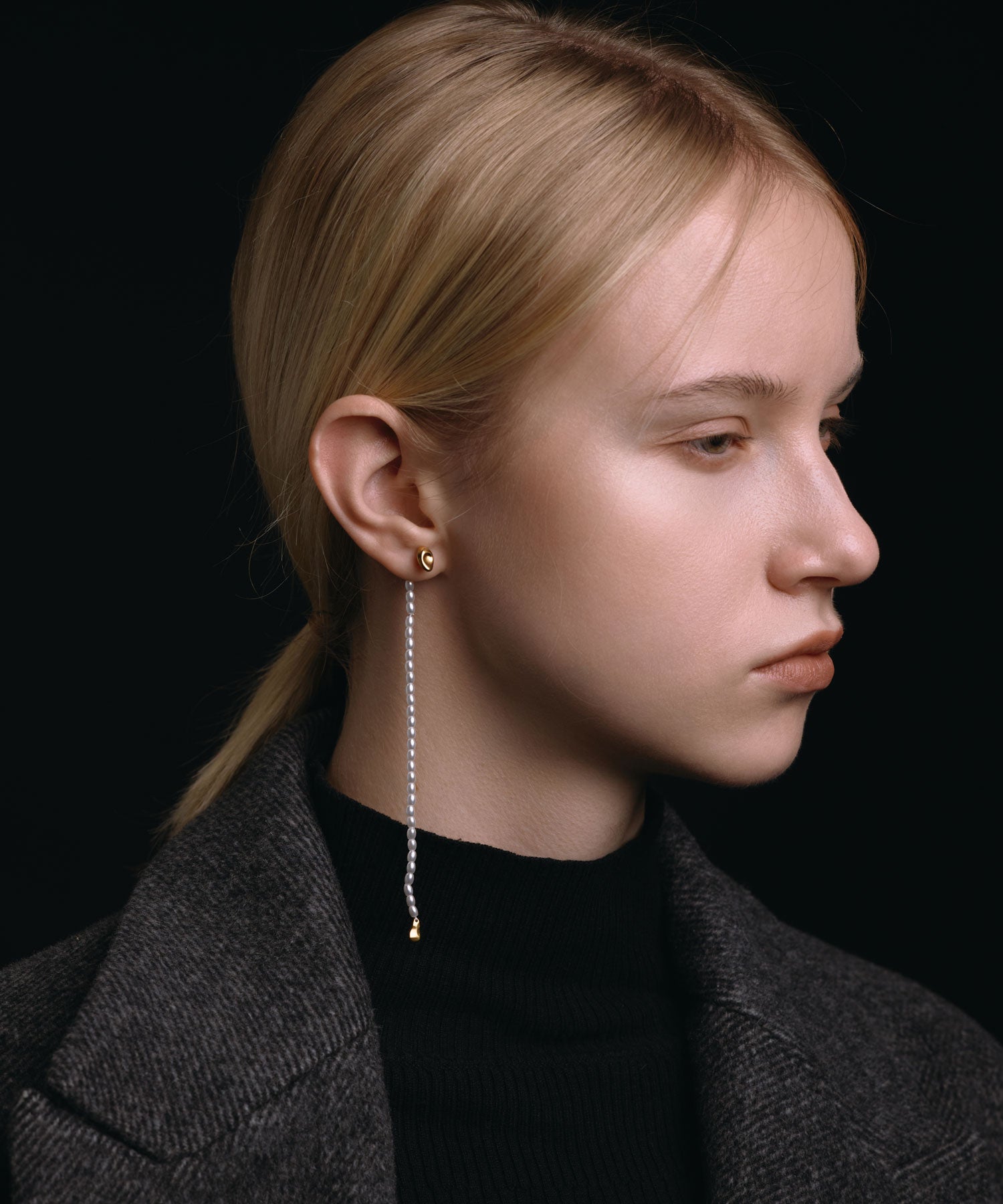 [ゴールド]ストリアラインパールピアス