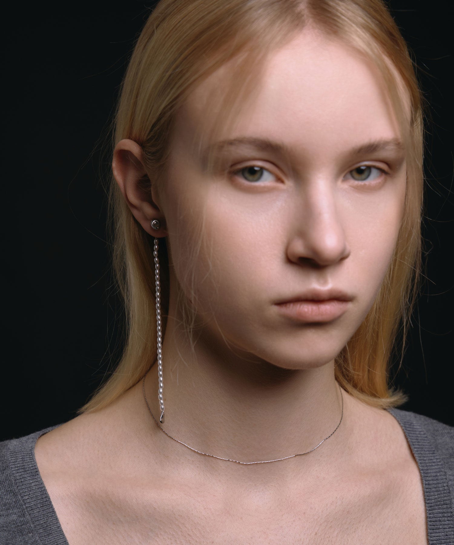 [シルバー]ストリアラインパールピアス