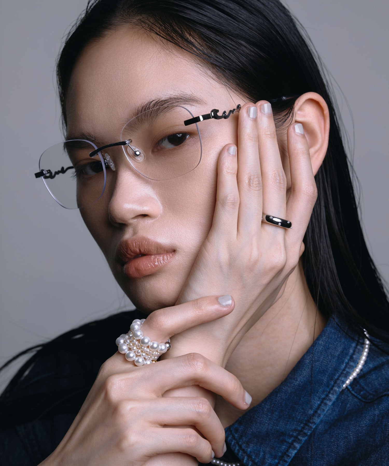 [クリア]テンプルロゴリムレスアイウェア