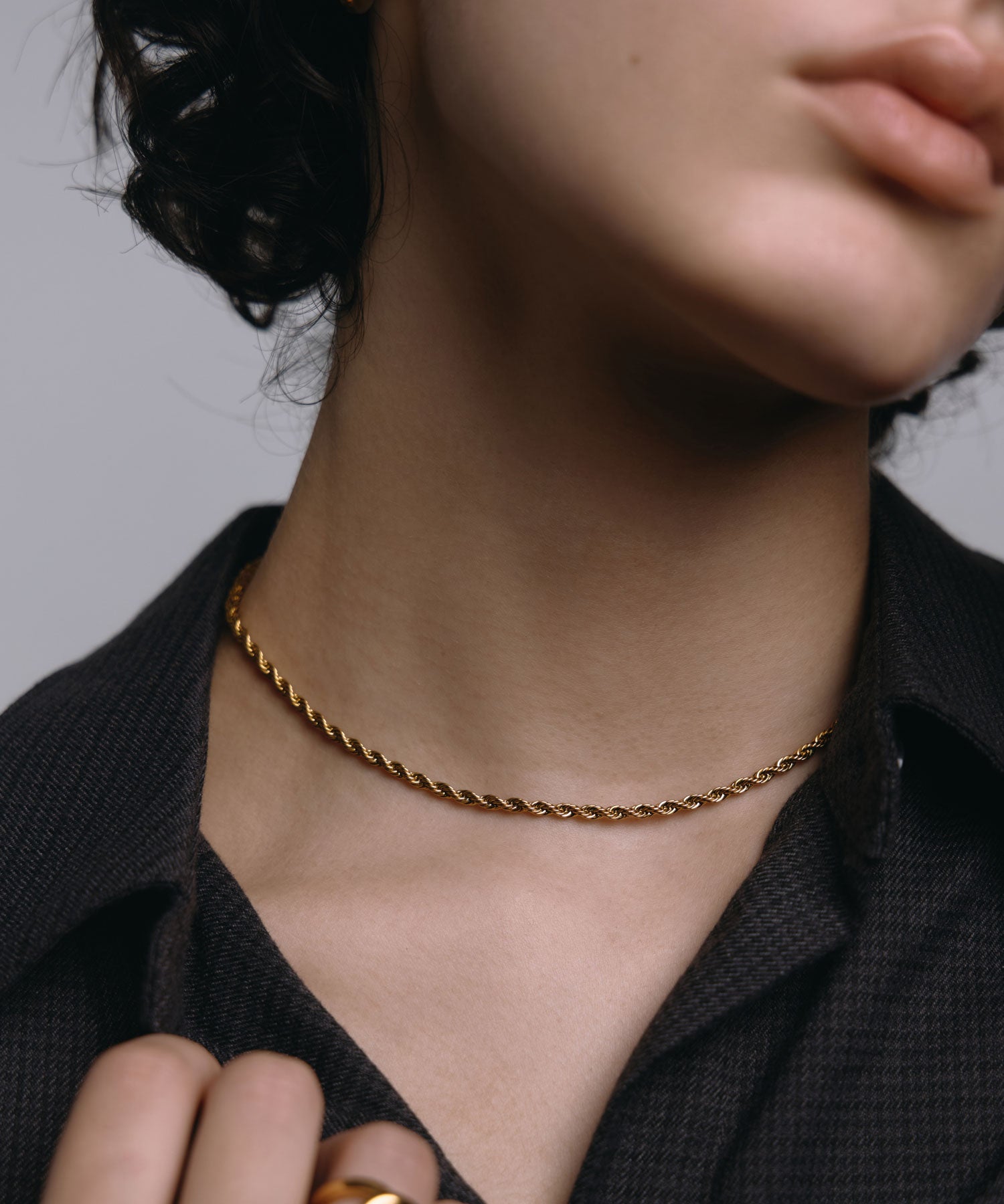 ゴールド]ブレイディドネックレス