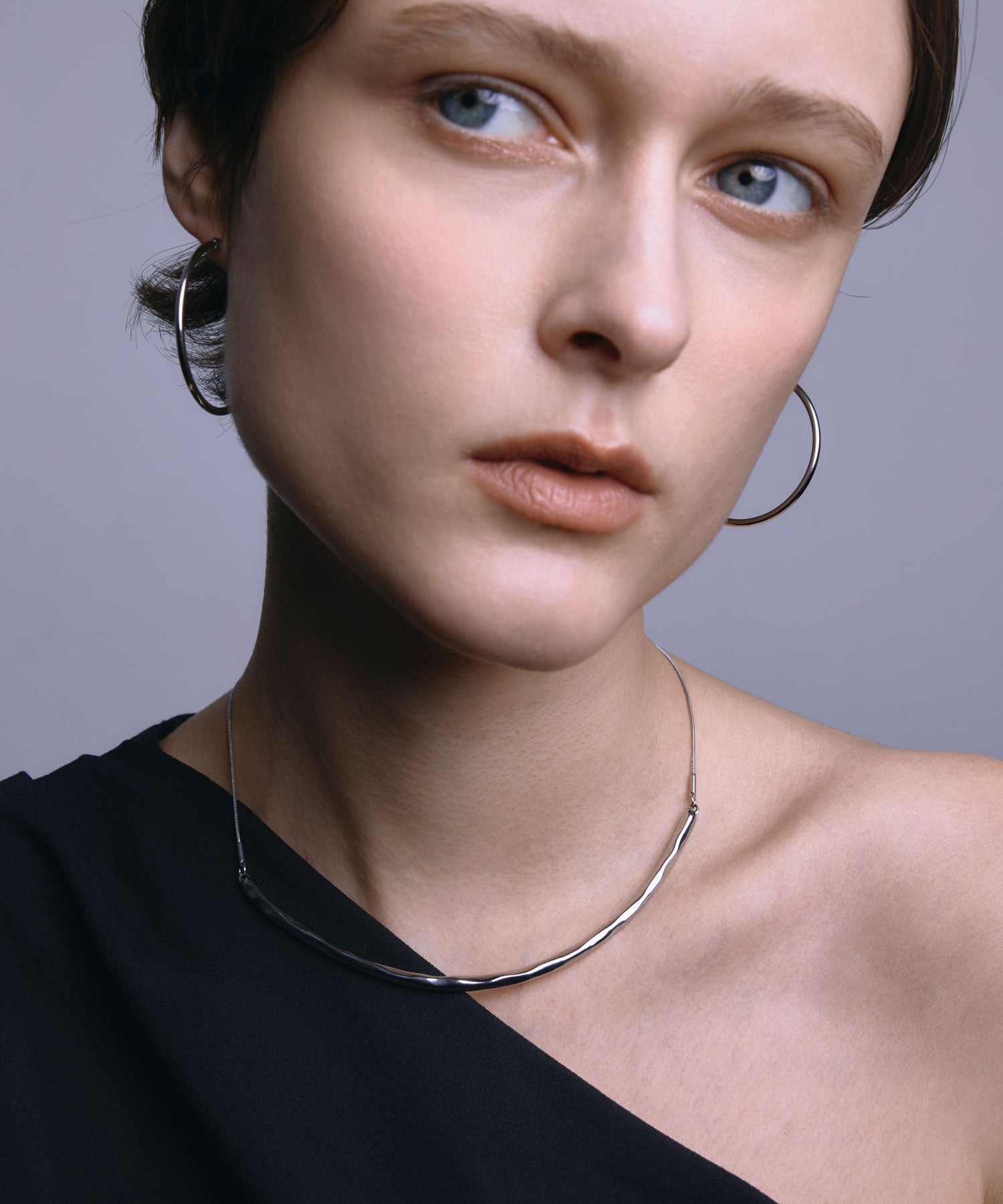 [シルバー]バンピーチョーカーネックレス