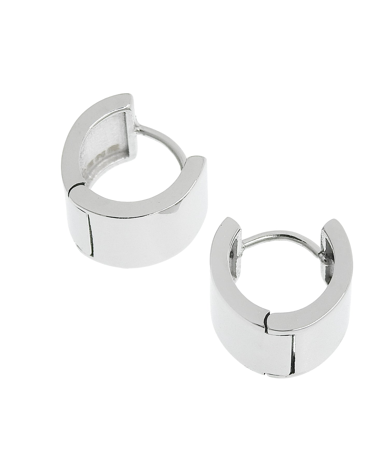 [銀色]筒型耳環