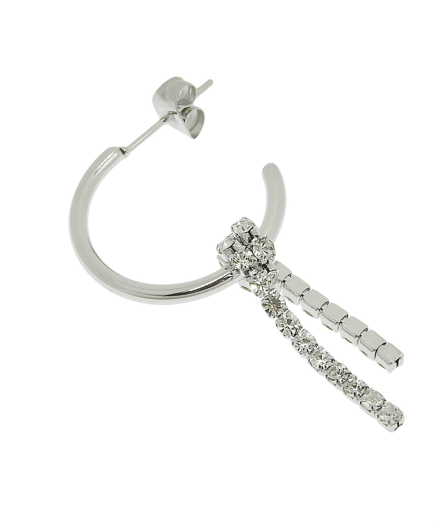 【予約販売(2月下旬発送予定)】[シルバー]ノットビジューピアス