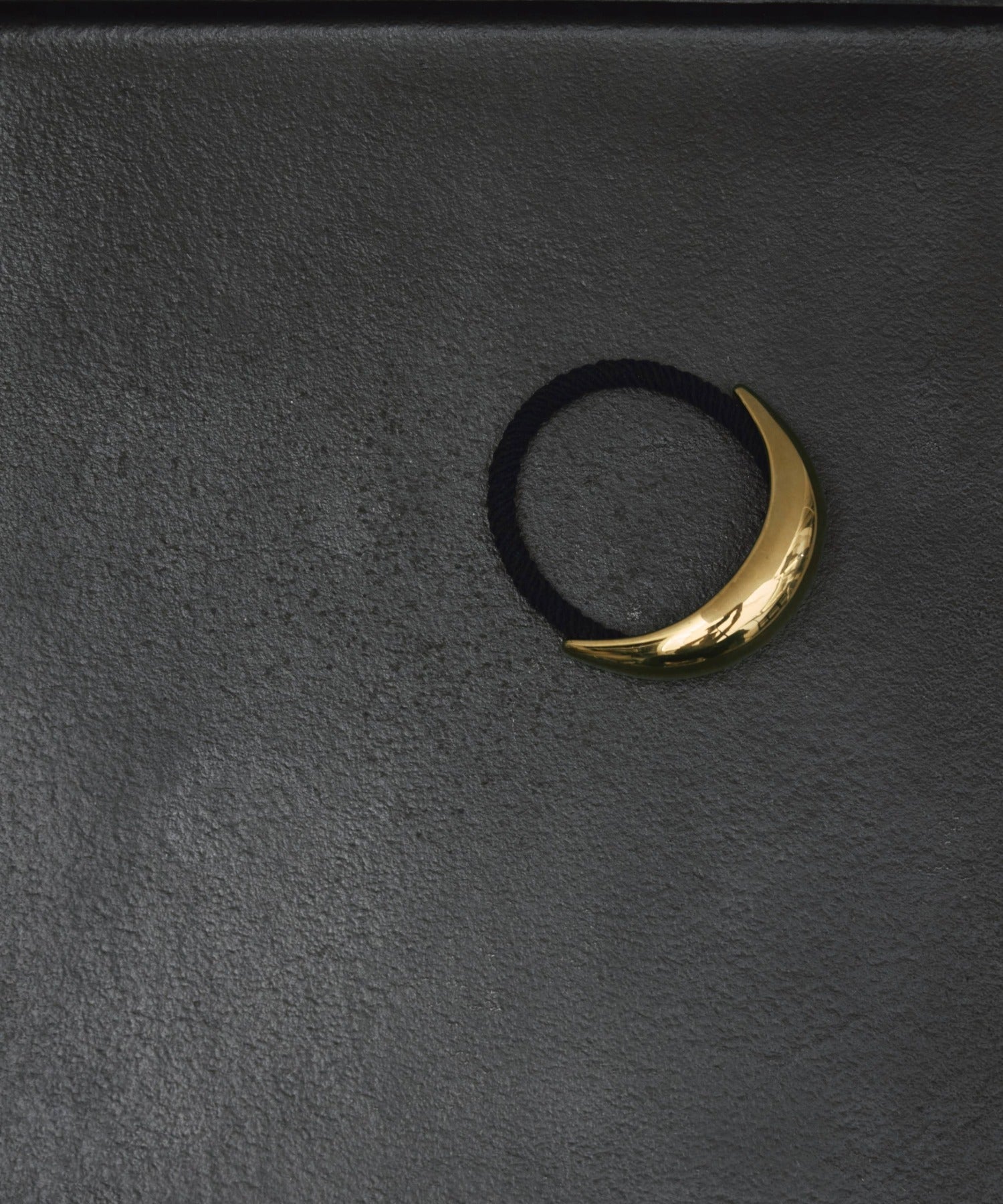 クレセントパフヘアタイ　ヘアアクセサリー　ゴールド　金属アレルギー対応　サージカルステンレス