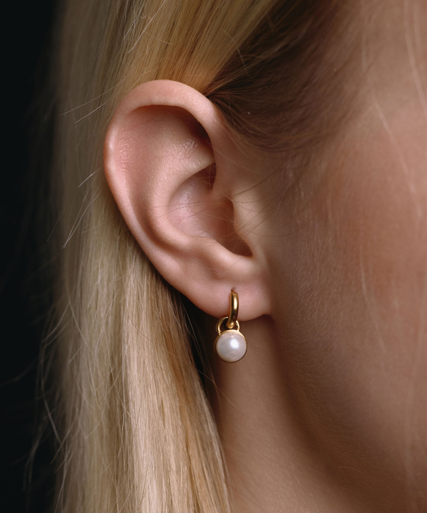 ゴールド]ドロップパールピアス