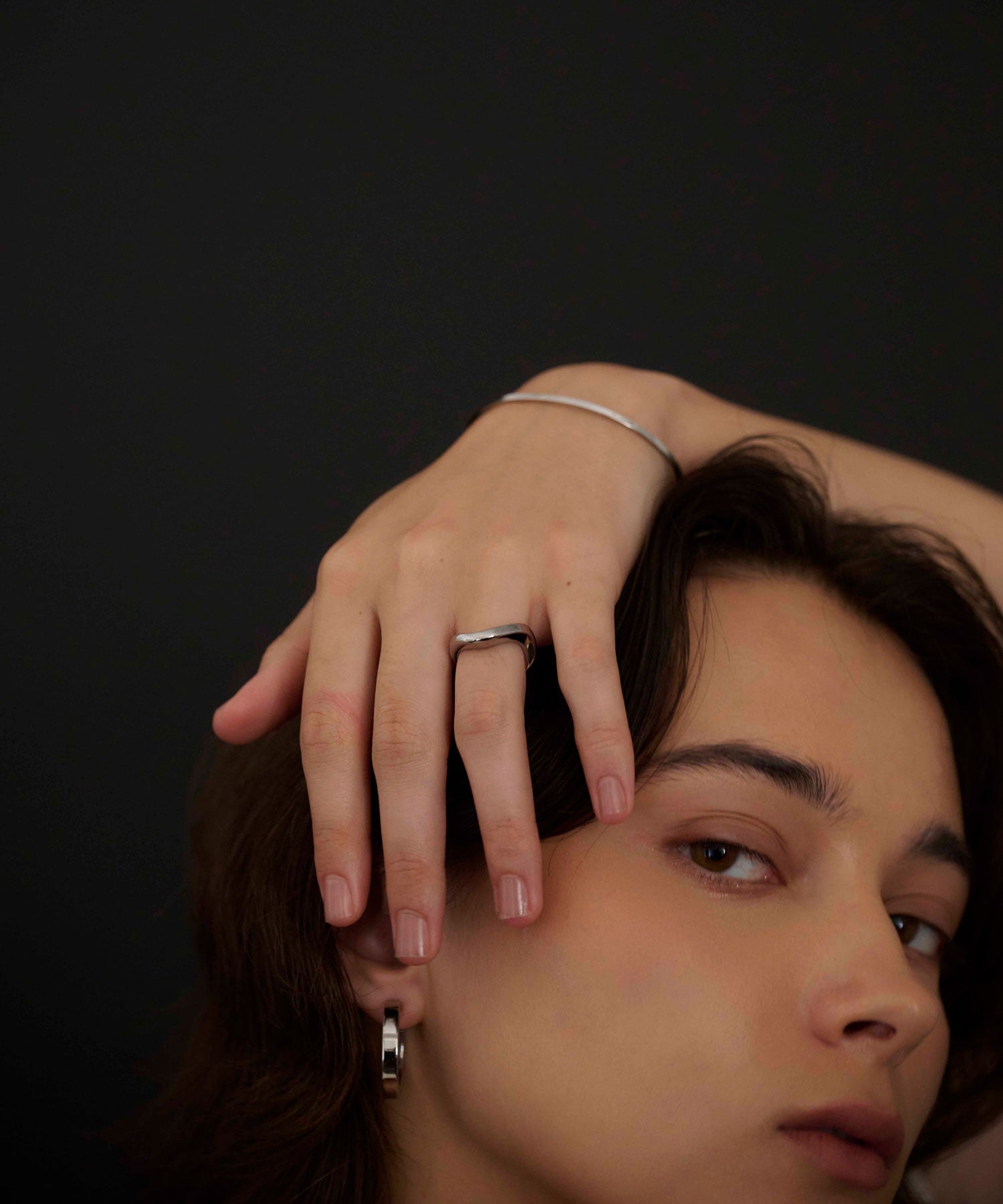 [シルバー]インダストリアルサークルピアス