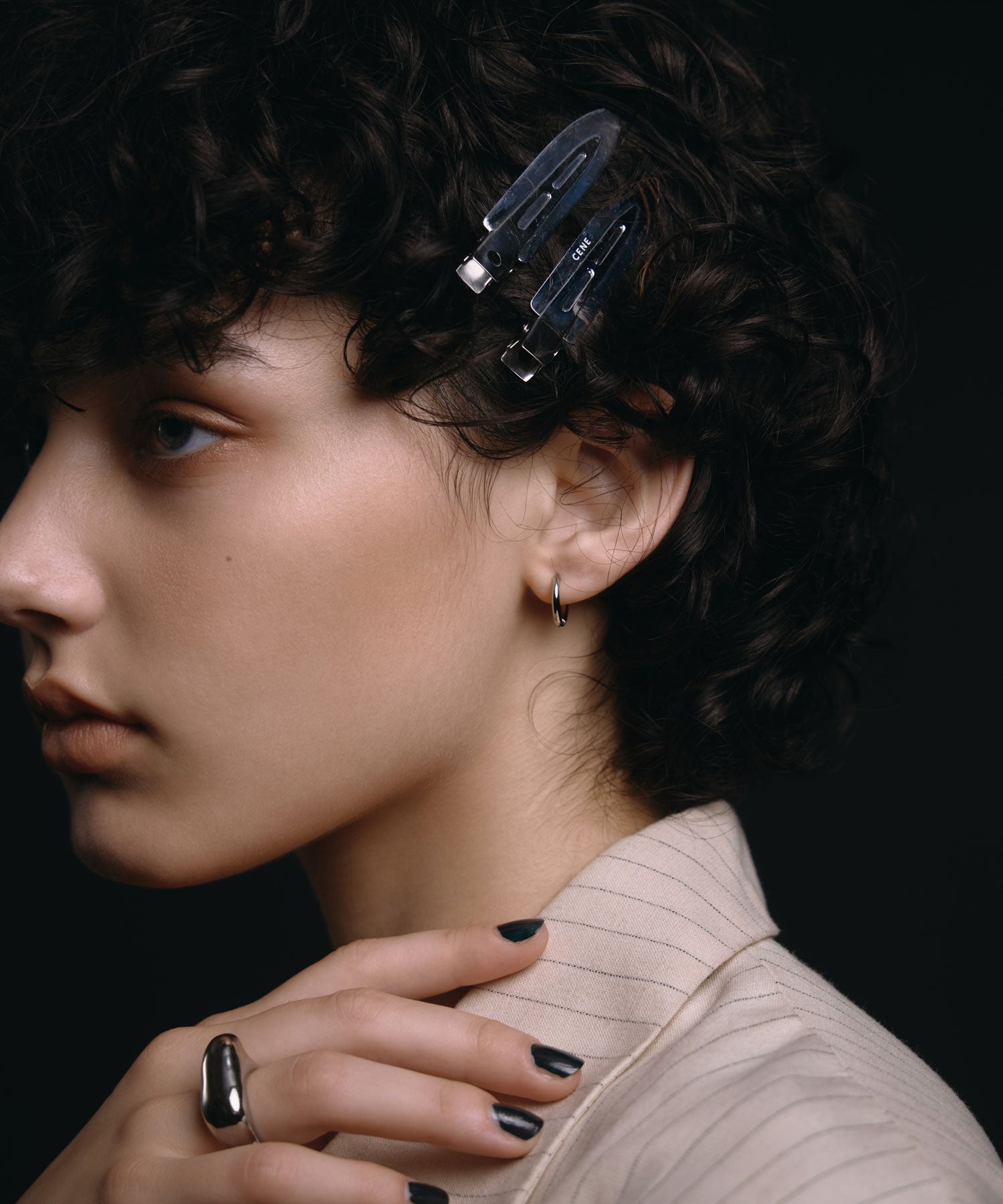 シルバー]2Pメタルホールドヘアクリップ