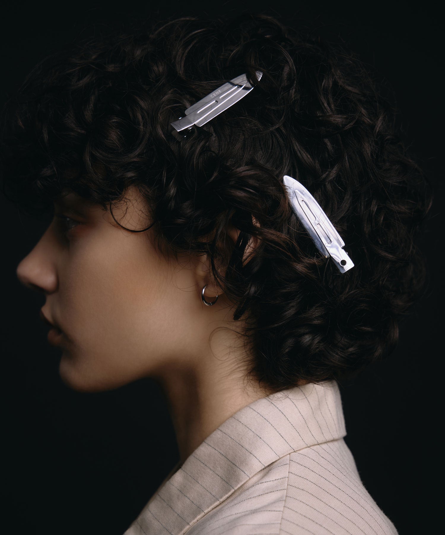 [シルバー]2Pメタルホールドヘアクリップ