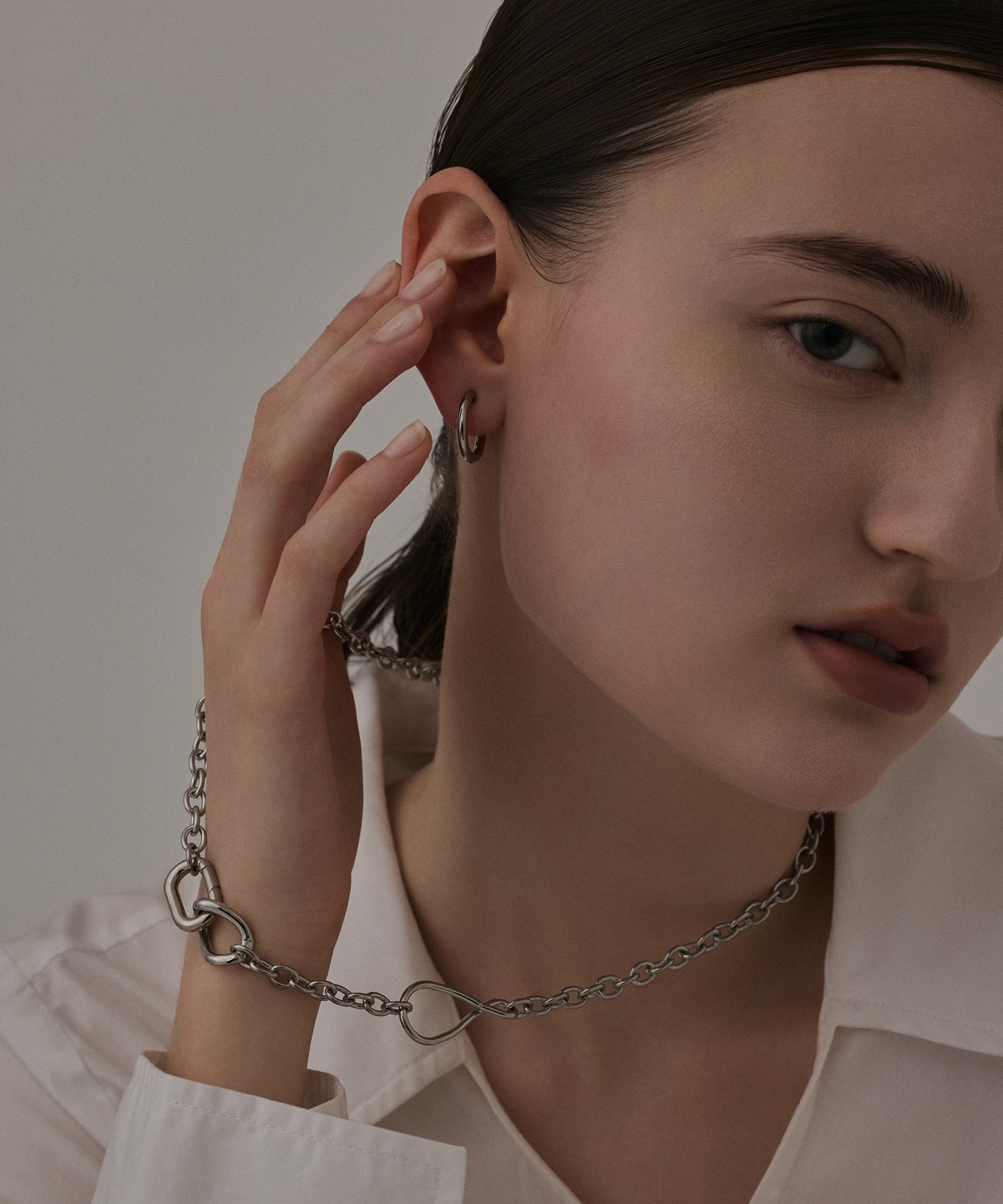 [Silver] One-touch loop earrings (medium)