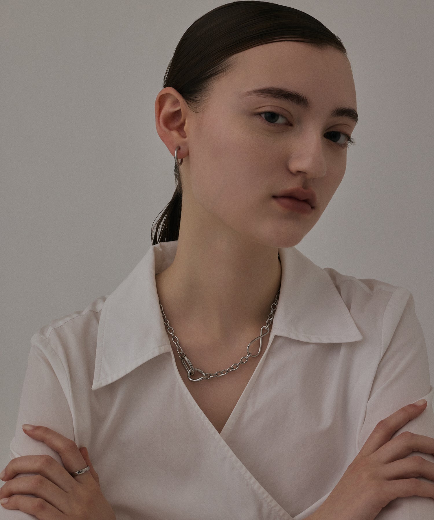 [Silver] One-touch loop earrings (medium)