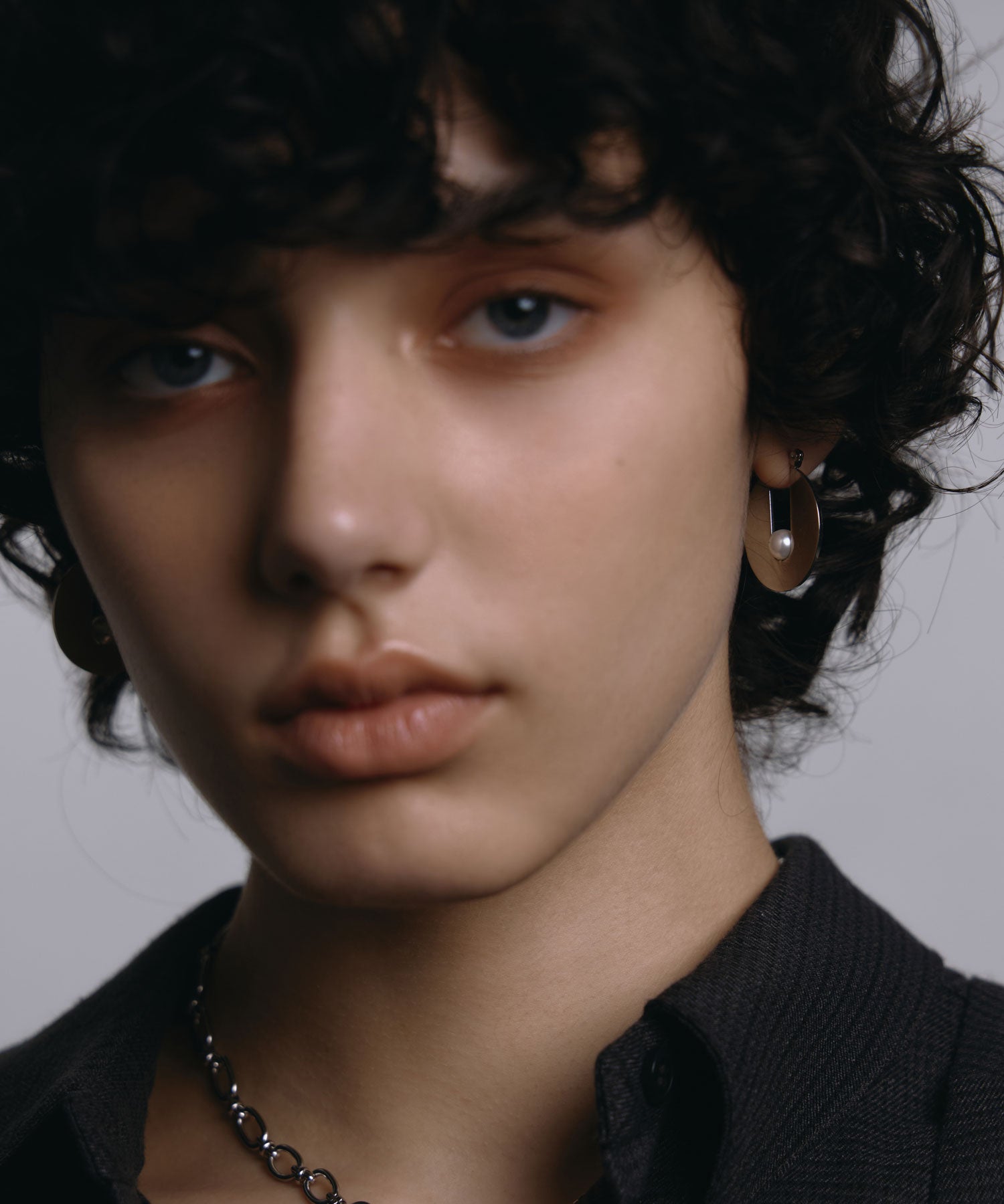 [シルバー]オービットフレームピアス