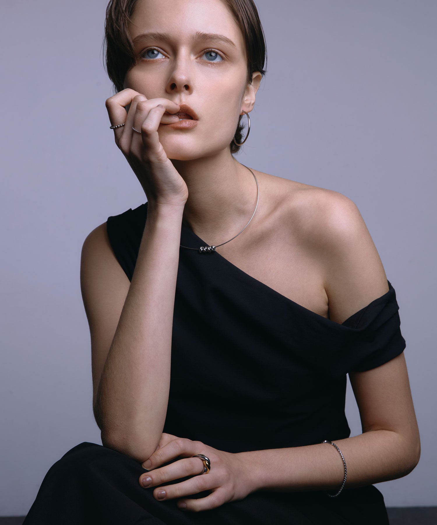 [展覽產品（預定四月底出貨）][銀色螺旋歐米茄鏈項鍊