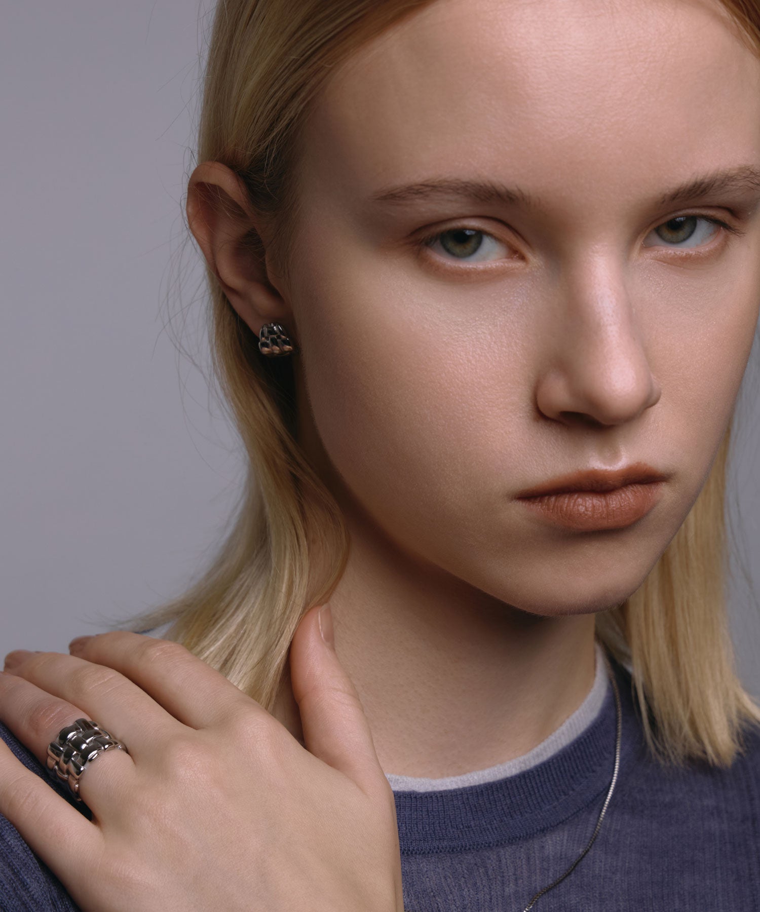 [シルバー]ワイドメッシュピアス