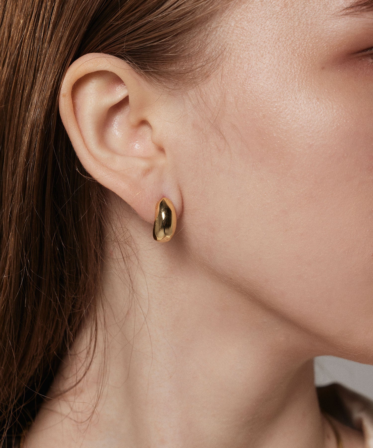 [Gold] Smooth earrings